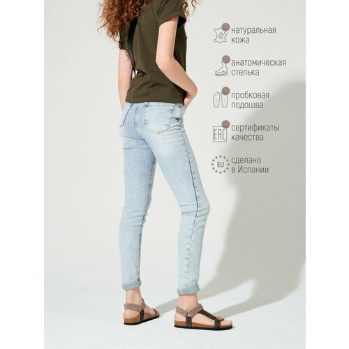 ���� �������� ����������� ������� ������������� FOOTWELL ������� ������ ������